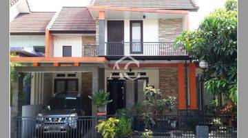 Gambar 1 Rumah Hook 2 Lantai Semi Furnished di Permata Jingga Malang