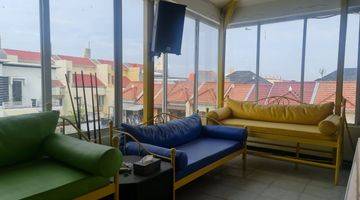 Gambar 2 Rumah Hook 3 Lantai Furnished Harapan Indah