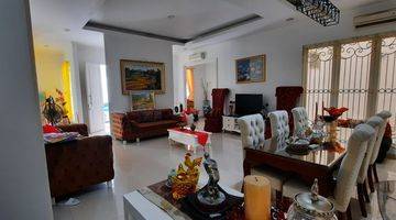 Gambar 5  Rumah 3 Lantai Furnished Bagus di Pantai Indah Kapuk Murah nego