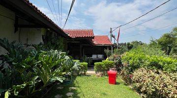 Gambar 4 Rumah Dalam Komplek Permata Hijau Hitung Tanah