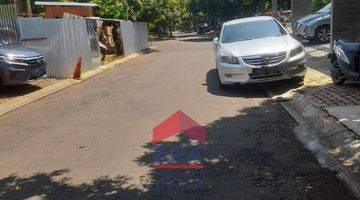 Gambar 5 Rumah Hoek 2 Lantai di Taman Chrysant Kencana Loka Bsd