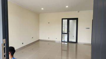 Gambar 2 Unit Langka Free Ppn 2 Lantai di Gading Serpong Strozzi Symphonia