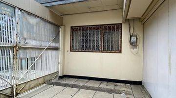 Gambar 2 FOR SALE RUMAH LUAS TERAWAT LOKASI STRATEGIS JALAN CIATEUL BANDUNG