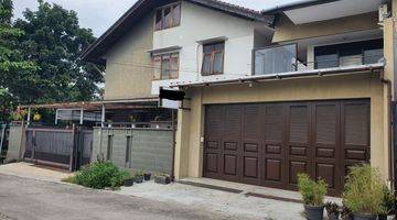 Gambar 1 MENARIK.DI JUAL RUMAH 2 LANTAI TERAWAT PUSAT KOTA DI BANDUNG KOTA