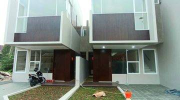 Gambar 1 Rumah Minimalis Modern 2 Lantai Murah SHM Siap Huni 