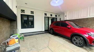 Gambar 4 Rumah Mewah Murah 3 Lantai Full Furnished  Siap Huni