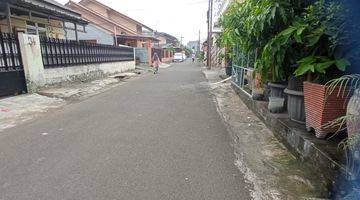 Gambar 1 Rumah 1,5 Lantai Bagus Komplek Duren Sawit Jakarta Timur 