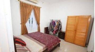 Gambar 5 Rumah Mewah Semi Furnished Waringin Permai Jakarta Timur 