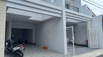 Gambar 1 Rumah Mewah Semifurnished Dekat Ke Rs Persahabatan Rawamangun