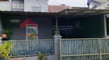 Gambar 1 Dijual Rumah Bagus Dan Terawat Terletak di Lokasi Yang Strategis di Bekasi Dan Dekat Dengan Berbagai Klinik Dan Sekolah