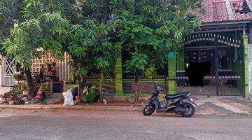 Gambar 3 Rumah Dalam Cluster Taman Sari Harapan Indah, Jnhi 