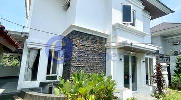 Gambar 5 Rumah di Kota Wisata Tipe Modern Semi Furnished Siap Huni