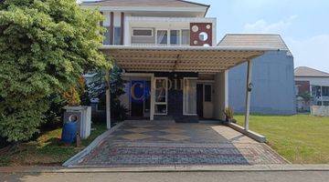 Gambar 1 Rumah 2 Lantai Dengan Tipe Modern Semi Furnished Kota Wisata