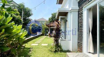 Gambar 4 Rumah di Kota Wisata Tipe Modern Semi Furnished Siap Huni