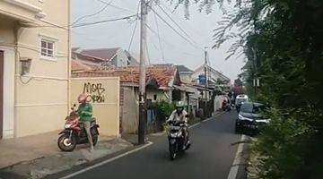 Gambar 3 Dijual rumah kost2an di Tebet 