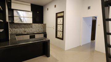 Gambar 1 Dijual Rumah Minimalis Modern FREE KITCHEN SET di Taman Kopo indah 2 Patung Gajah