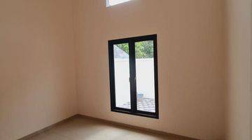 Gambar 4 Rumah  Unfurnished Bagus SHM di Pakal Indah Timur, Pakal