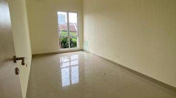 Gambar 2 Dijual Rumah Sektor 7 A Gading@serpong