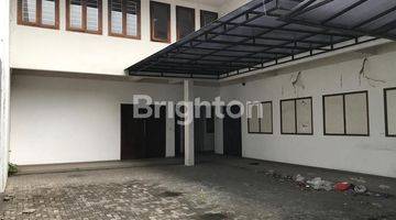 Gambar 2 kan Rumah Usaha