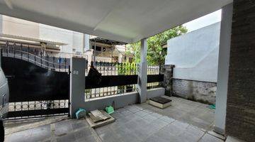 Gambar 2 Dijual rumah 2 lantai. Baruk. Dekat Rungkut/Merr