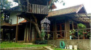 Gambar 1 Rumah Model Klasik Jl. Dr. Rajiman Bandung