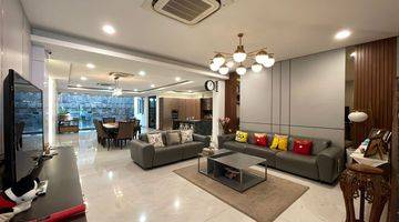 Gambar 1 Dijual Rumah Cantik Furnish Pik Medi Boulevard Siap Huni