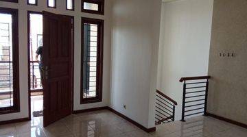 Gambar 2 Rumah di Komplek Abadi Regency 2 Lantai 150m² SHM