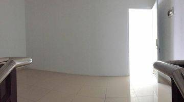 Gambar 3 Disewakan/ Dijual Ruko Strategis di Holis Mainroad 75m²