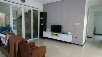 Gambar 5 Dijual Apartemen Landmark Residence Limited Unit 2BR Furnished Bagus