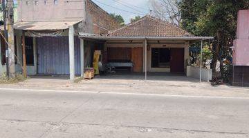 Gambar 3 Dijual Rumah di Jl. Adi Sumarmo, Karanganyar