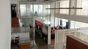 Gambar 1 Sewa Kantor Full Furnish 1200 M2 di Grand Slipi Tower, Hrg Ekonomis