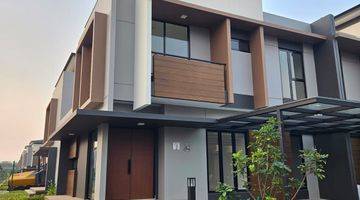 Gambar 1 Rumah 2 Lantai Bagus Unfurnished di Summarecon Bekasi, Bekasi