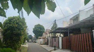 Gambar 3 Rumah SHM di Kebayoran Lama Selatan, Jakarta Selatan