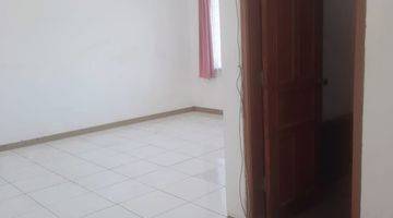 Gambar 2 For Rent Home Setrawangi North Bandung