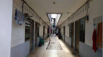 Gambar 2 Dijual Rumah Kos 2 Lantai Unfurnished di Kelapa Dua Depok