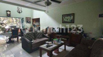 Gambar 2 Dijual Rumah 2 Lantai Hook Kucica Bintaro Sektor 9