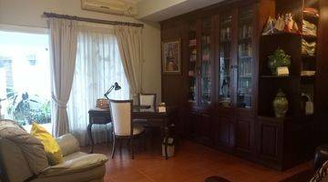 Gambar 4 Dijual Rumah Exclusive 2,5 Lantai di Villa Cinere Mas