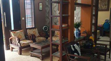 Gambar 4 Dijual Cepat Rumah 3 Lantai Bagus Semi Furnished SHM di Jakarta