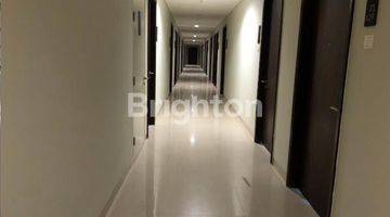 Gambar 5 Apartemen Puri Mansion Tower Diamond, Jakarta Barat View Kolam Renang