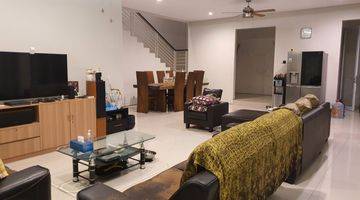 Gambar 3 Dijual Rumah Mewah Royal Residence Bangun Sendiri