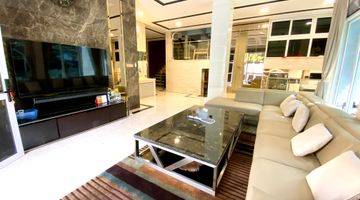 Gambar 1 Rumah Mewah 2.5 Lantai Modern Minimalis Fully Furnished Sunter