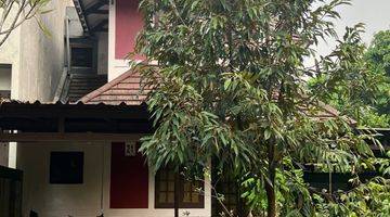 Gambar 1 Dijual Rumah 2 Lantai Hook Lokasi Strategis 