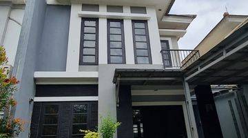 Gambar 1 Dijual Rumah Legenda Wisata Depan taman,siap huni tanah luas..