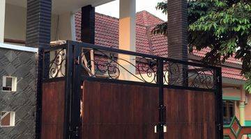 Gambar 2 Rumah Mewah Full Furnished 2 Lt Dekat Sekolah Penabur Gading Serp