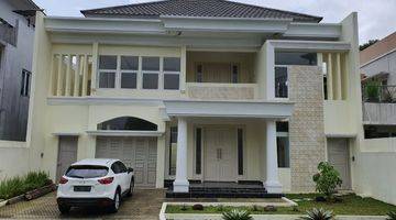 Gambar 1 Rumah 2 Lantai Baru Unfurnished di Cluster Imperial Golf Sentul City, Bogor