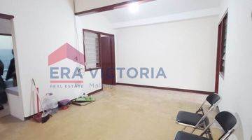 Gambar 4 Dijual Rumah Kuno Classic Lokasi Strategis Cocok Untuk Cafe, Kontrakan, Posisi Hook