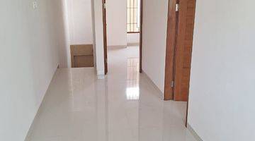 Gambar 1 For Rent Modern House at Renon Area