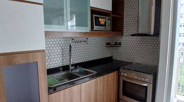 Gambar 4 Apartemen Mediterania 2/Bagus/Furnished/3 Br/View Kolam Renang