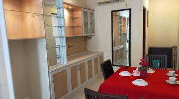 Gambar 1 Rumah Town house Furnished dekat UPH, Rs. Siloam Lippo Karawaci, Tangerang