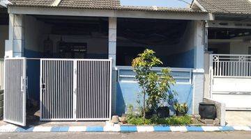 Gambar 1 Rumah Di Perum. Kahuripan Nirwana Sidoarjo